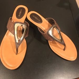 Liz Claiborne Brown Sandals Size 10